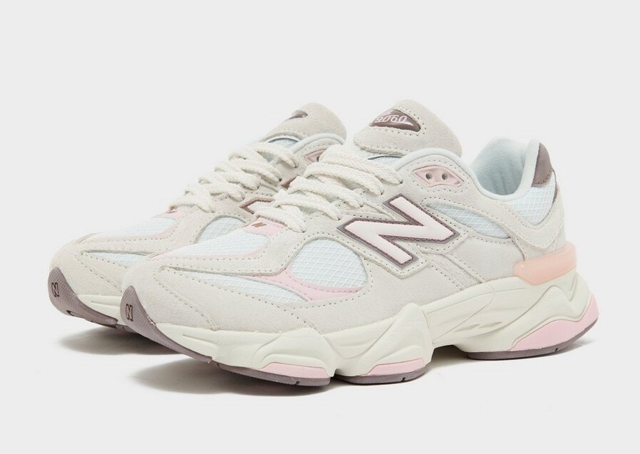 Moderni sportswear uz New Balance 9060